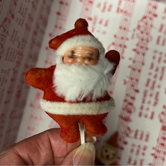 5 chenille fuzzy Santa Clause vintage - Picture 8 of 13